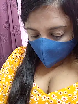 Tami-sonia online show from 3, 4, 2026