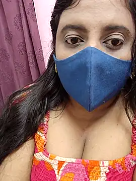 Tami-sonia online show from 7, 4, 2026