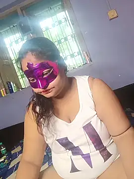 Naina1994 online show from 10, 7, 2026