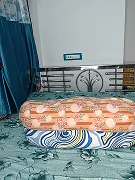 CamGirl Neha online show from 3, 7, 2026