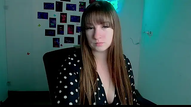 Snapshot of Tiffani_Angel chatting on 6, 5, 2026 Tiffani Angel online show from 6, 5, 2026
