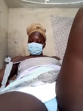 Snapshot of Sengubabe2 chatting on 8, 4, 2026 Sengubabe2 online show from 8, 4, 2026