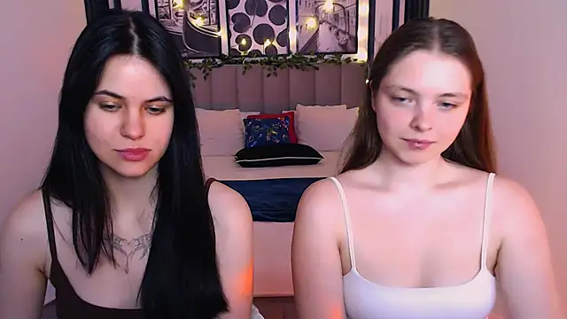 Snapshot of RutaYoung chatting on 17, 6, 2026 RutaYoung online show from 17, 6, 2026