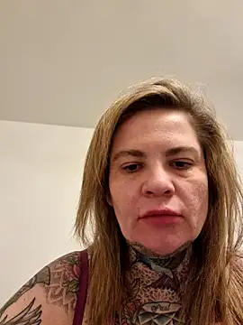 ellarealbrazilian online show from 31, 3, 2026