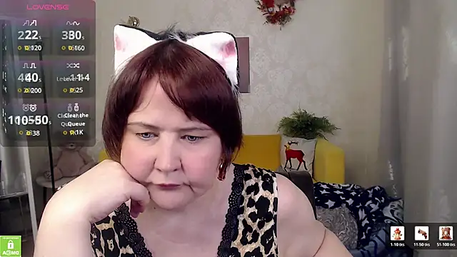 Snapshot of QUEEN02030 chatting on 24, 6, 2026 QUEEN02030 online show from 24, 6, 2026