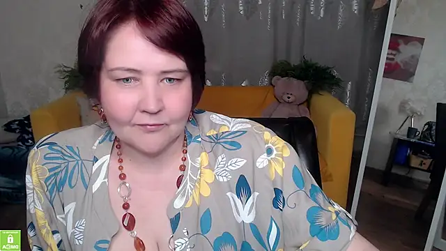 Snapshot of QUEEN02030 chatting on 17, 6, 2026 QUEEN02030 online show from 17, 6, 2026