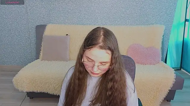 SofiDreamm online show from 8, 6, 2026