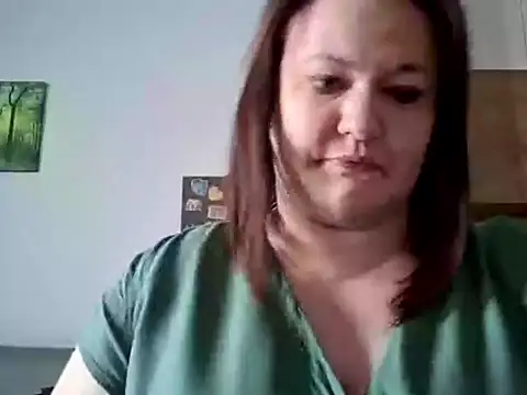 OpheliaMilf online show from 16, 4, 2026