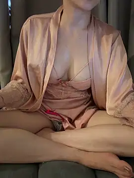 -Meow Meow- online show from 12, 4, 2026