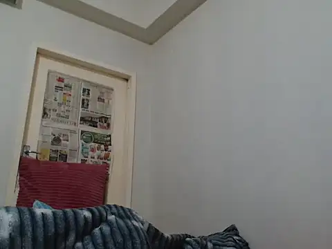 Kinkydarkberry online show from 13, 4, 2026