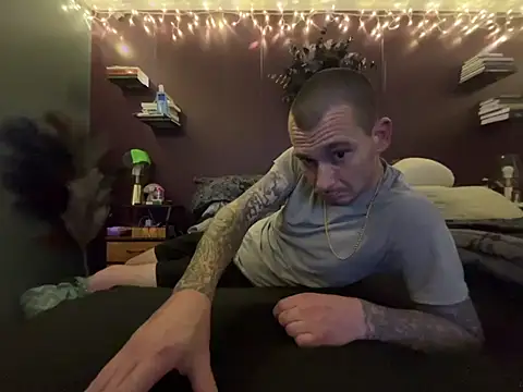 SnapchatMe4PrivateShows online show from 2, 6, 2026