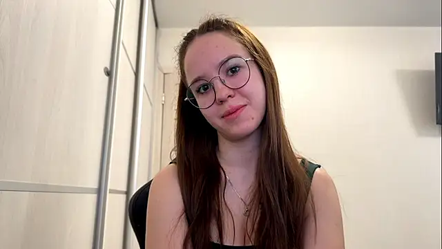 AriaGrand online show from 3, 4, 2026