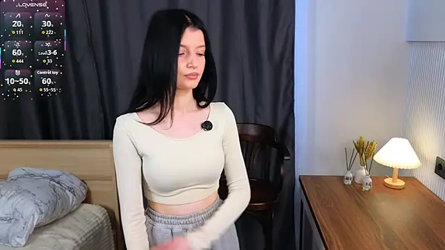 JazminLantey online show from 6, 4, 2026