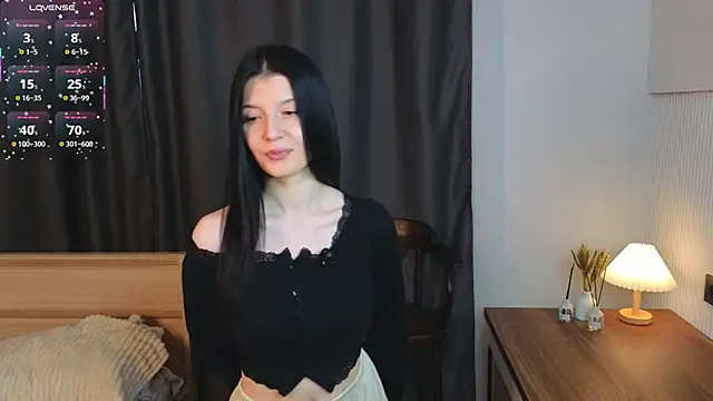 JazminLantey online show from 12, 4, 2026