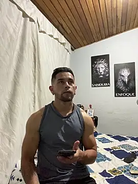 Snapshot of Sexmuscle17 chatting on 1, 6, 2026 Sexmuscle17 online show from 1, 6, 2026
