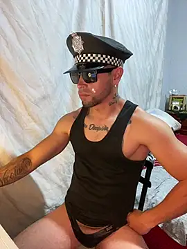 Snapshot of Sexmuscle17 chatting on 3, 7, 2026 Sexmuscle17 online show from 3, 7, 2026