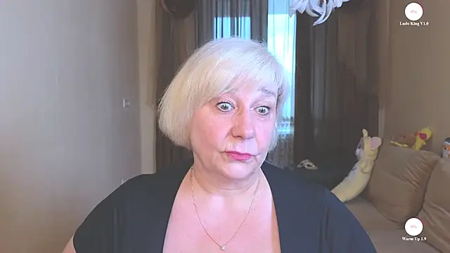 Snapshot of Milane_Milky chatting on 11, 5, 2026 Milane Milky online show from 11, 5, 2026