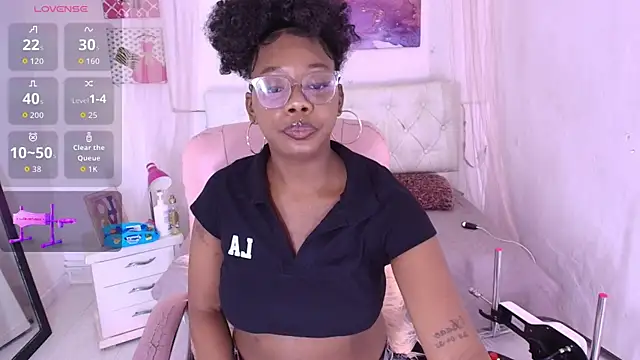 emily smith18 online show from 9, 5, 2026