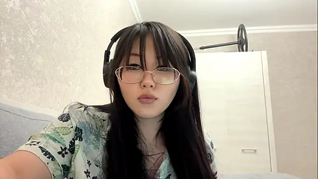 Feylinmay online show from 1, 4, 2026