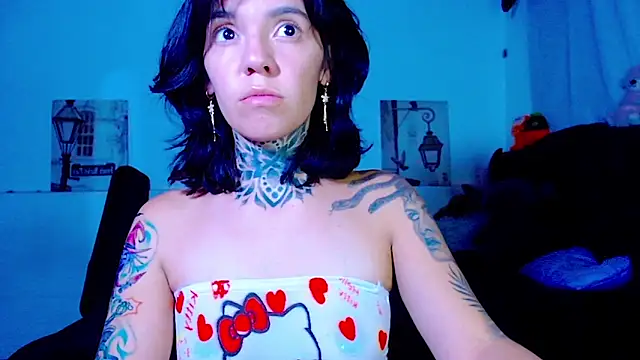 LannieGonzales online show from 10, 5, 2026