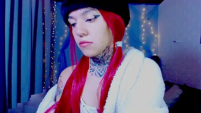 LannieGonzales online show from 22, 4, 2026
