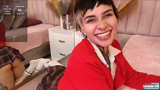 Luana fiore online show from 16, 4, 2026