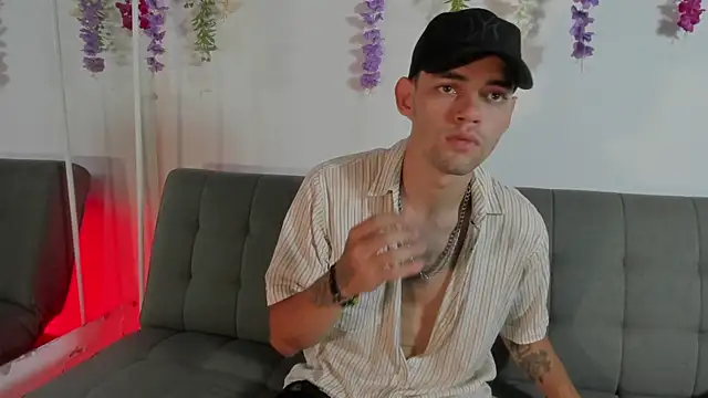 Snapshot of Dope_BoyGGs chatting on 31, 3, 2026 Dope BoyGGs online show from 31, 3, 2026