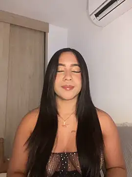 tammarasilk online show from 28, 4, 2026
