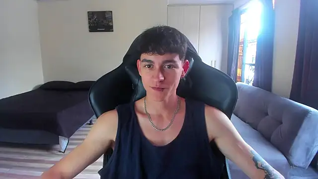 Luke Chill online show from 11, 4, 2026