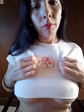 Soy Honeyy11 online show from 21, 4, 2026