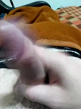 dannyc8 online show from 17, 4, 2026