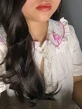 Rosecute11 online show from 18, 4, 2026