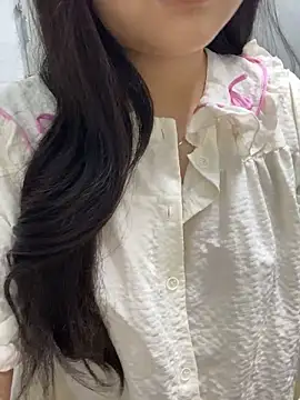 Rosecute11 online show from 10, 5, 2026
