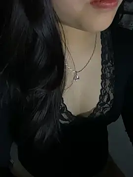 Rosecute11 online show from 13, 4, 2026