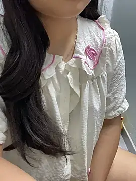 Rosecute11 online show from 15, 5, 2026