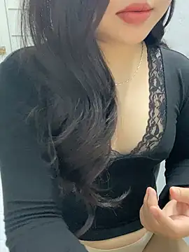 Rosecute11 online show from 17, 4, 2026