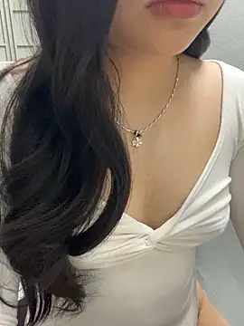 Rosecute11 online show from 21, 4, 2026