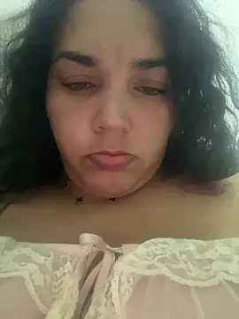 Snapshot of Sharleiym chatting on 19, 7, 2026 Sharleiym online show from 19, 7, 2026