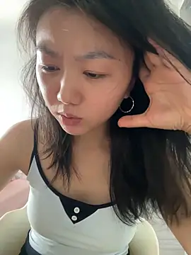 Snapshot of Shanshan_1267 chatting on 29, 5, 2026 Shanshan 1267 online show from 29, 5, 2026