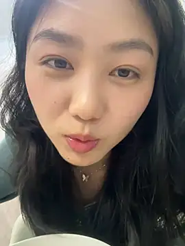 Snapshot of Shanshan_1267 chatting on 15, 4, 2026 Shanshan 1267 online show from 15, 4, 2026