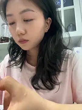 Snapshot of Shanshan_1267 chatting on 13, 5, 2026 Shanshan 1267 online show from 13, 5, 2026