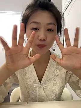 Snapshot of Shanshan_1267 chatting on 3, 5, 2026 Shanshan 1267 online show from 3, 5, 2026