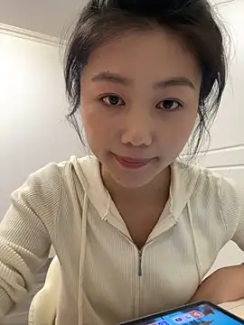 Snapshot of Shanshan_1267 chatting on 7, 5, 2026 Shanshan 1267 online show from 7, 5, 2026