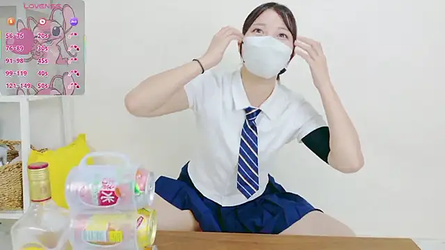 Snapshot of MISOSIRURICE chatting on 20, 5, 2026 MISOSIRURICE online show from 20, 5, 2026