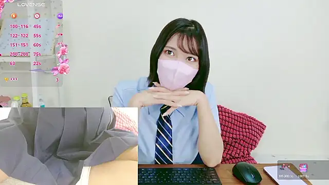 Snapshot of MISOSIRURICE chatting on 12, 5, 2026 MISOSIRURICE online show from 12, 5, 2026