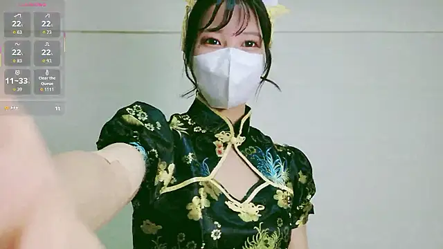 Snapshot of MISOSIRURICE chatting on 23, 4, 2026 MISOSIRURICE online show from 23, 4, 2026