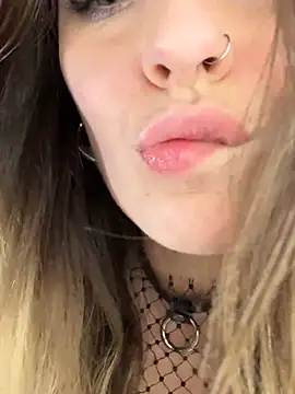 Rita Tease online show from 4, 7, 2026