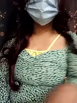 Snapshot of Cute_Anushka97 chatting on 3, 4, 2026 Cute Anushka97 online show from 3, 4, 2026