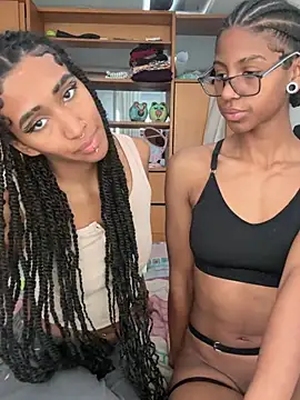 Snapshot of Sun_lynx_Love chatting on 11, 7, 2026 Sun lynx Love online show from 11, 7, 2026