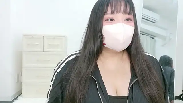 Snapshot of yukichan_v chatting on 31, 3, 2026 yukichan v online show from 31, 3, 2026